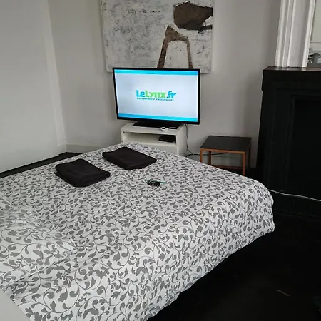 Hypercentre Proche Gares Et Metro Apartamento